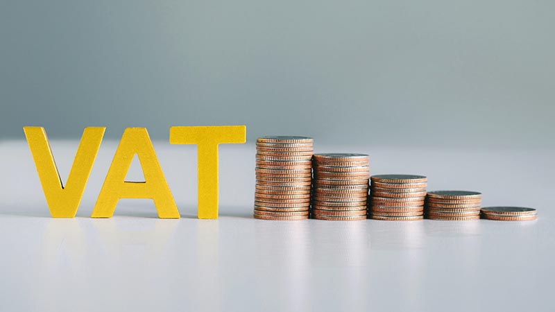 how uk vat works on sales